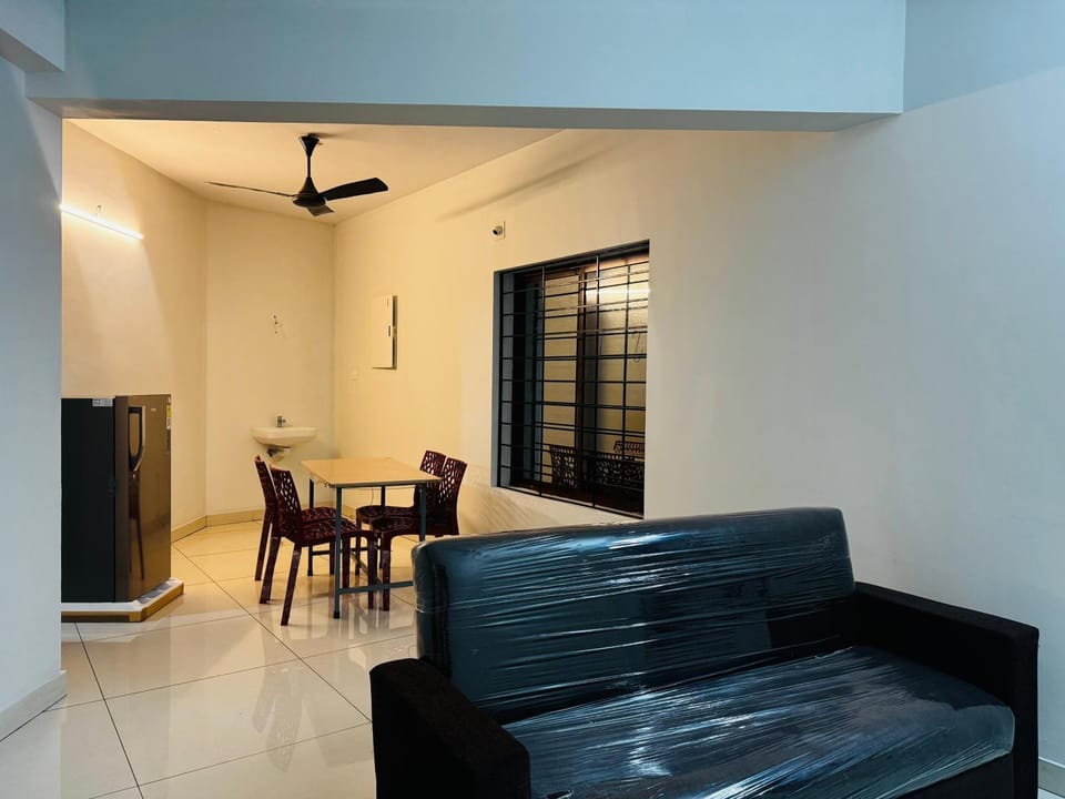 Nayana s City Budget Stay Apartment in Thiruvananthapuram