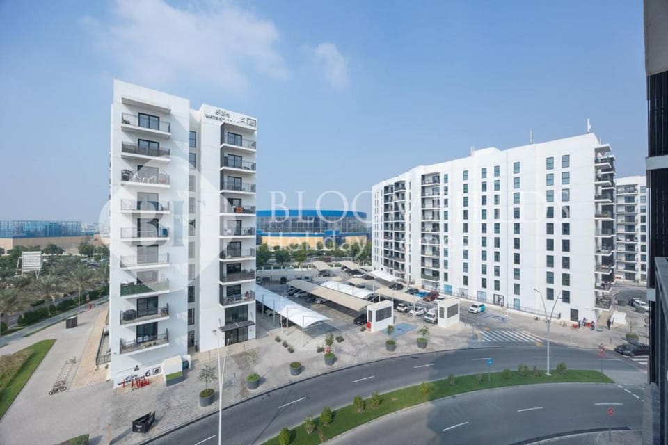 Bloomfields Unique 1BR Water's Edge Apartment in Abu Dhabi