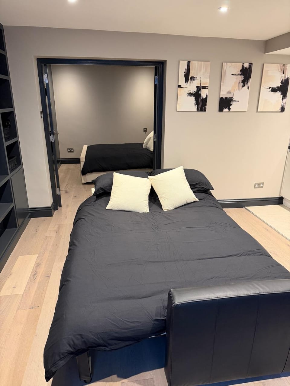 Cleveland street gem Apartment in London Borough of Islington