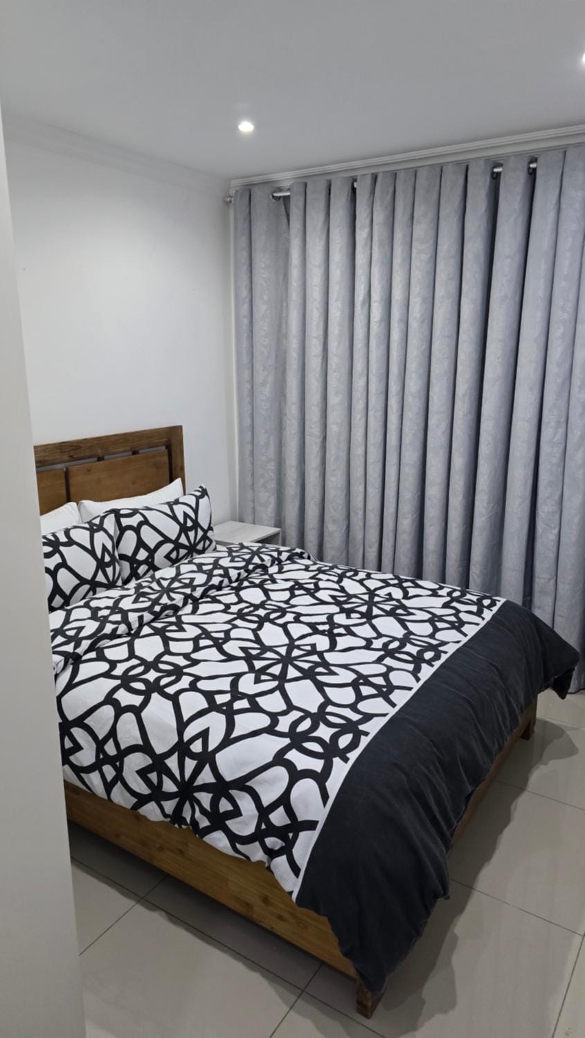 Durban Overport Halaal Accommodation 4S Apartment in Durban