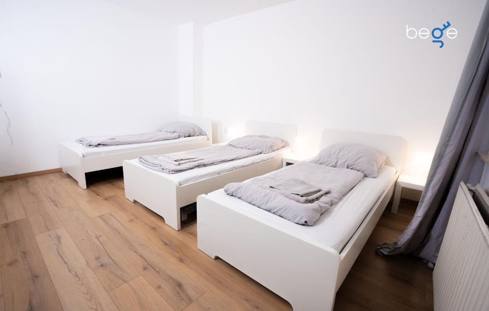 Photo of the whole room, Bedroom, soundproof, towels