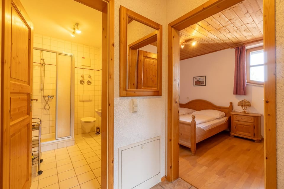 Bathroom, Bedroom