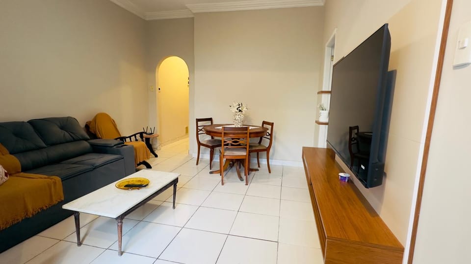 Praia de Copacabana, bela vista, perto de restaurantes e metro! Apartment in Rio de Janeiro