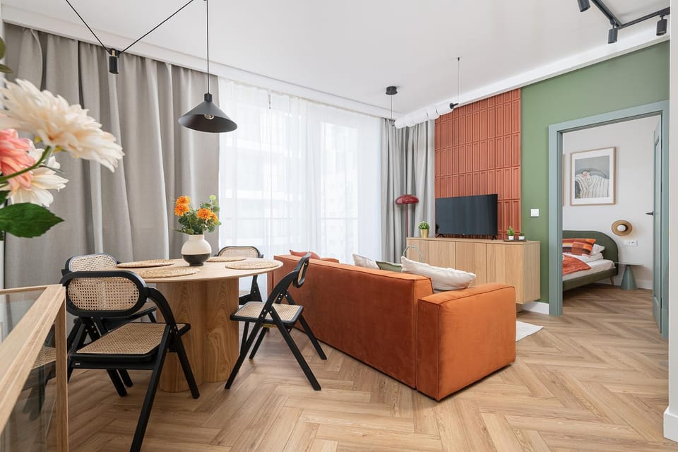 Bed, Living room, Seating area