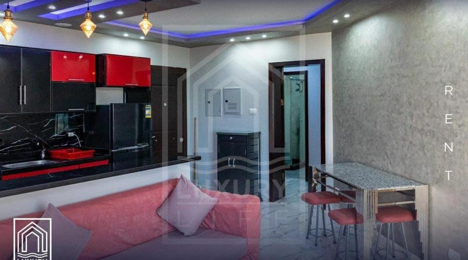 Lounge or bar, Family