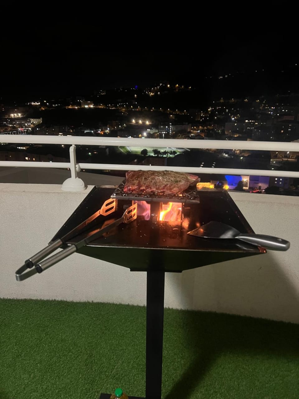 Night, BBQ facilities