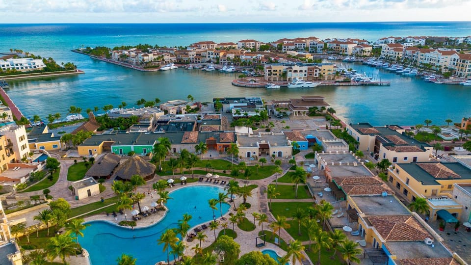 Neighbourhood, Bird's eye view, Area and facilities