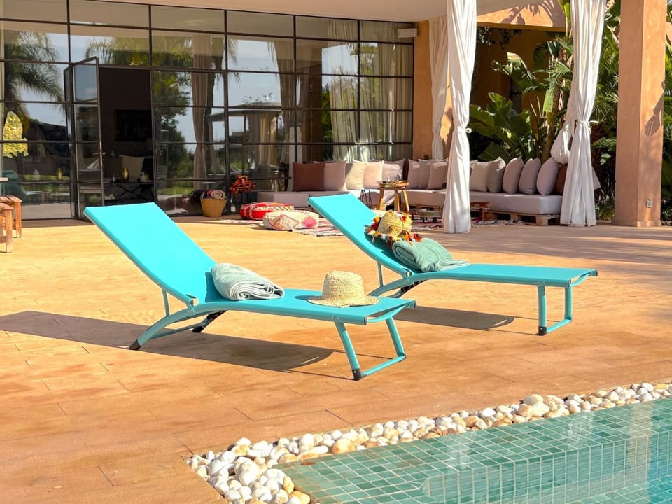 Patio, Day, Living room, Seating area, Pool view, Swimming pool, sunbed