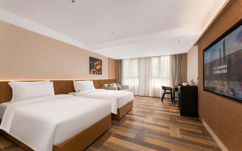 Mehood Lestie, Qingdao May Fourth Square MixC Hotel in Qingdao