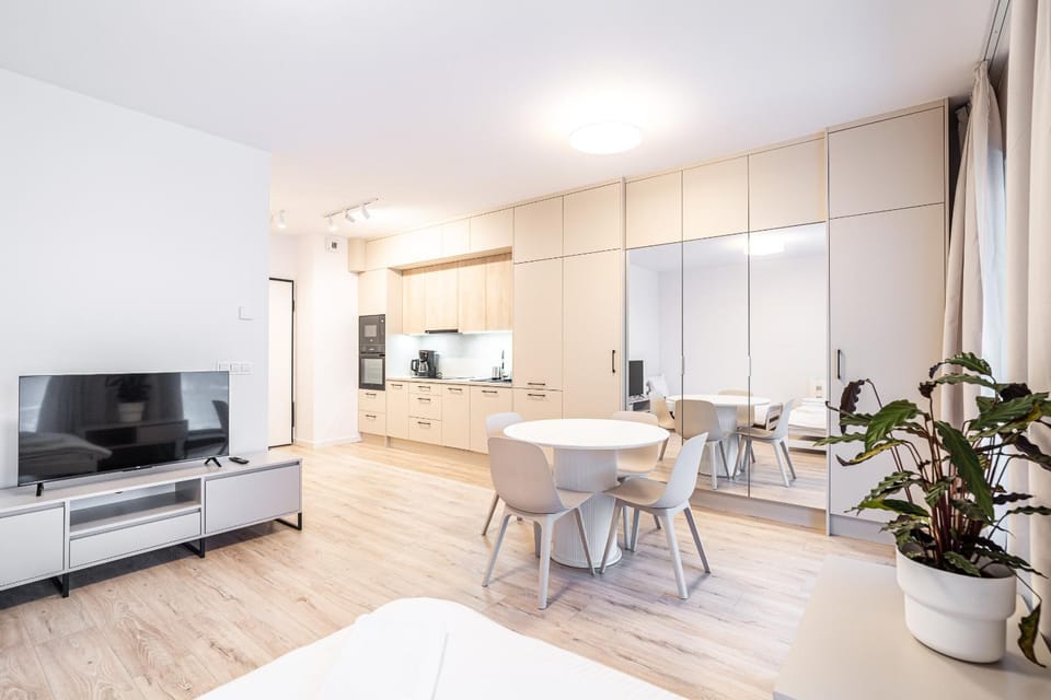 TV and multimedia, Kitchen or kitchenette