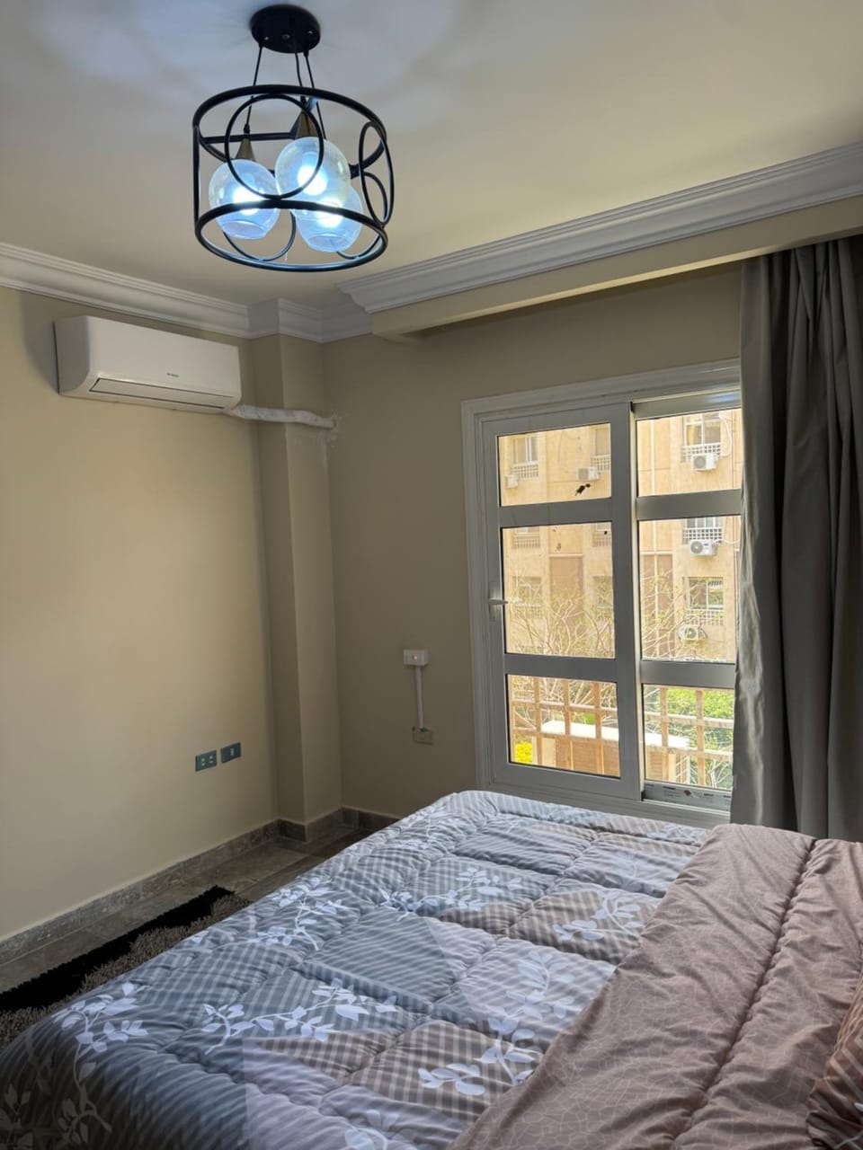 Bed, Photo of the whole room, air conditioner