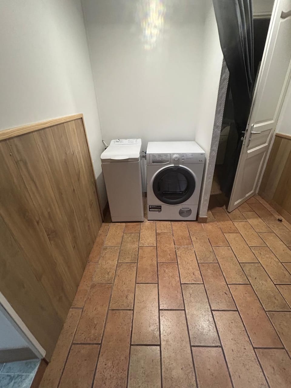 chalet très spacieux à 8min de l aéroport d orly Chalet in Île-de-France