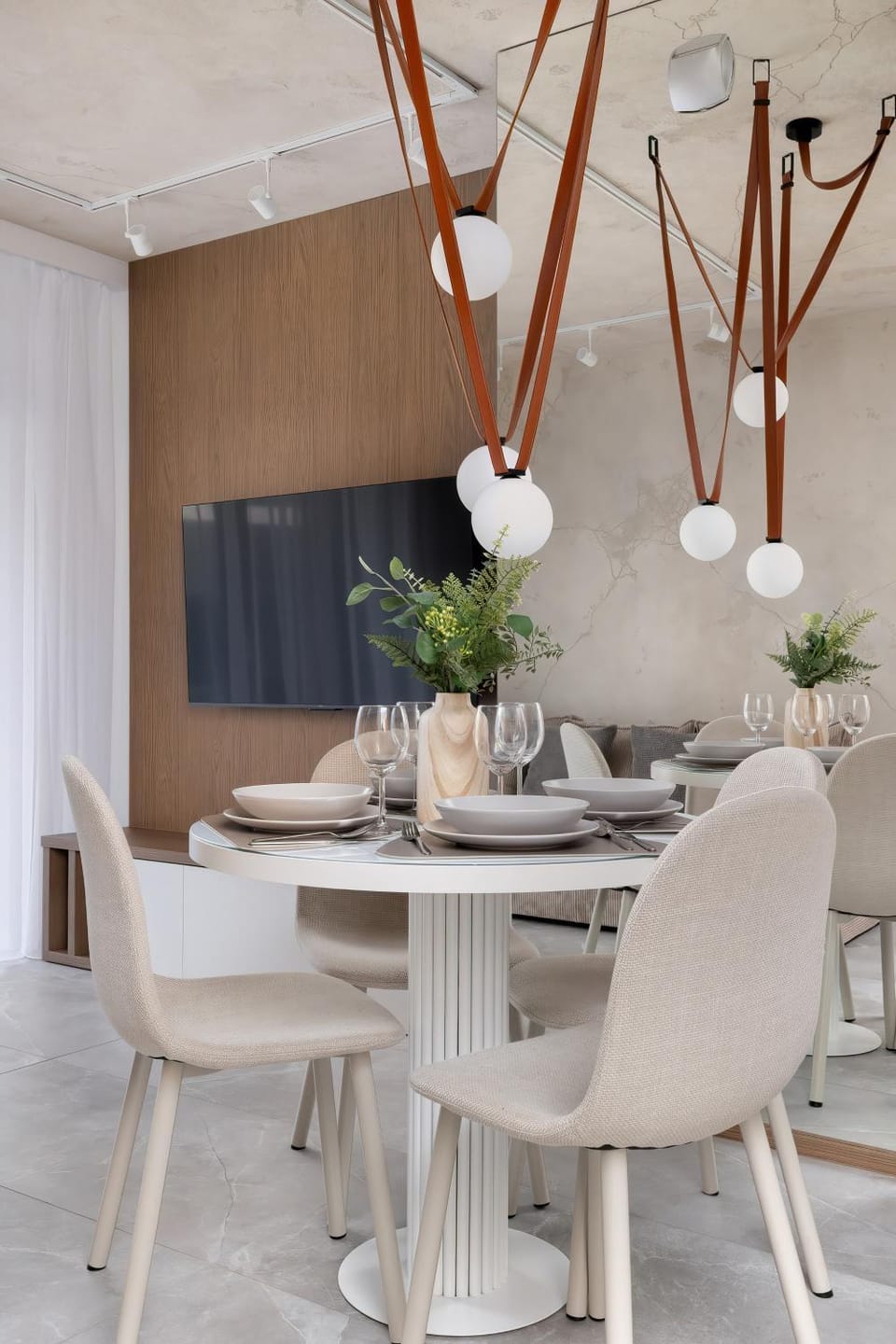 Living room, Seating area, Dining area