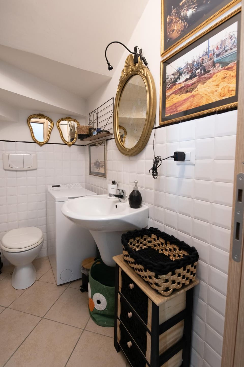 Toilet, Bathroom