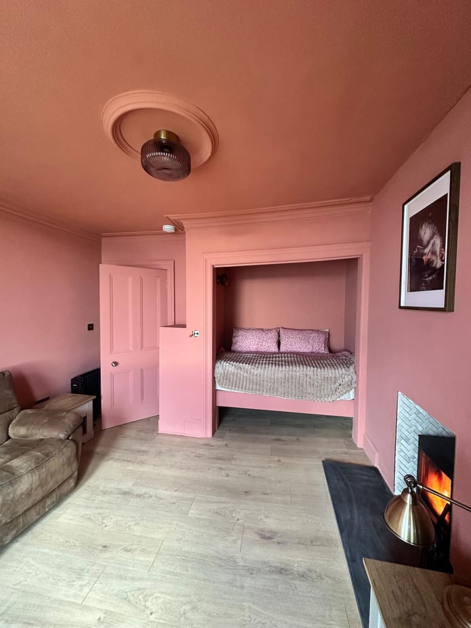 Bed, Living room, Bedroom