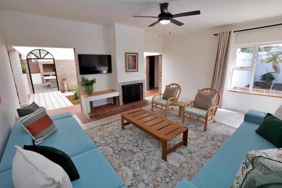 la casa blanca House in Western Cape