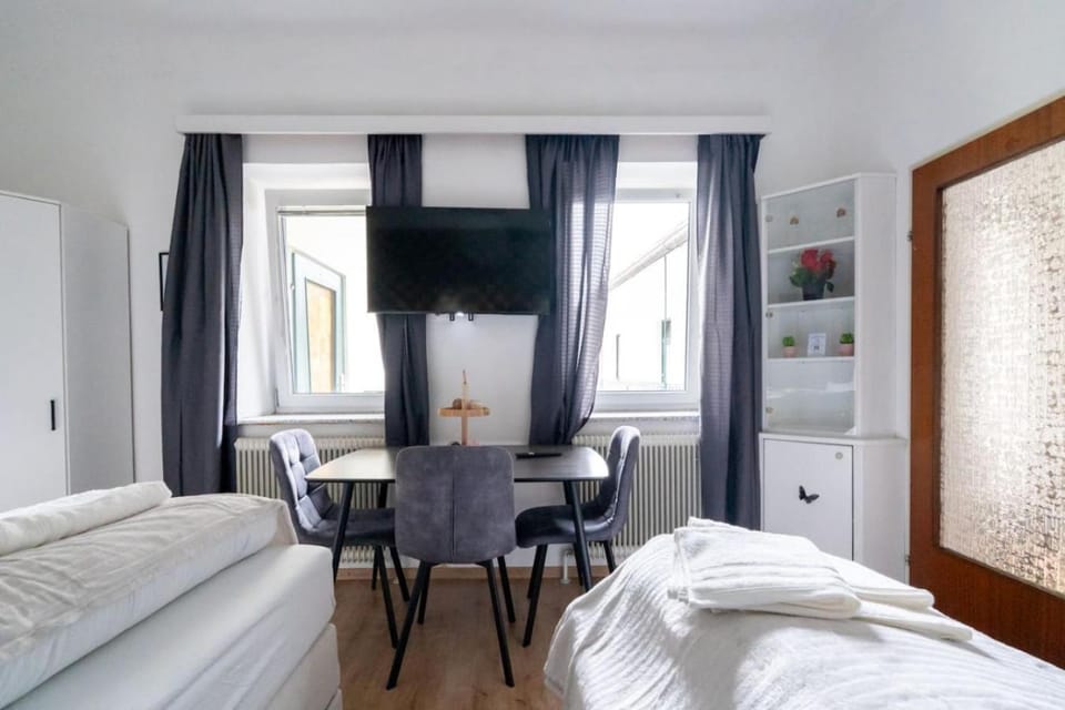 Apartment at Main Square - 35 m2 - Netflix - Quiet Apartment in Styria