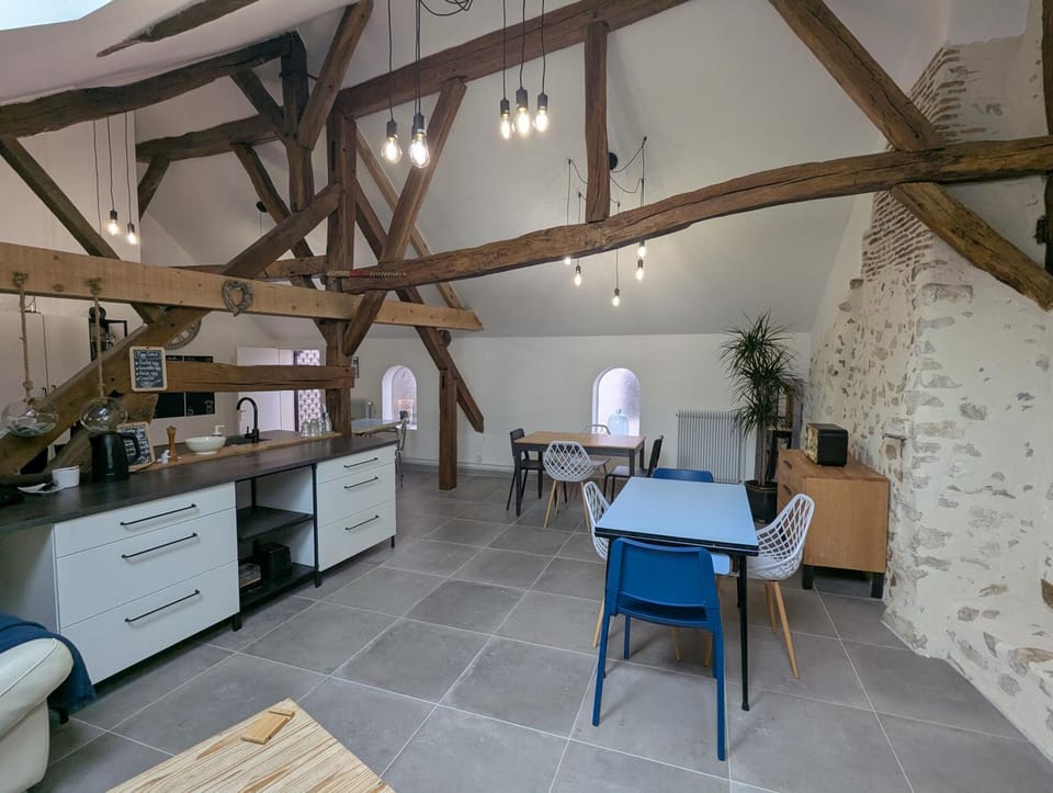Kitchen or kitchenette, Living room, Dining area
