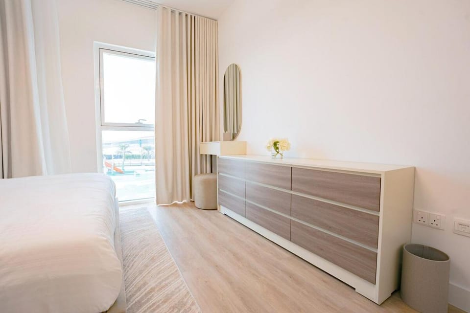 Luxury Upgraded 2BHK on Yas Island Apartment in Abu Dhabi