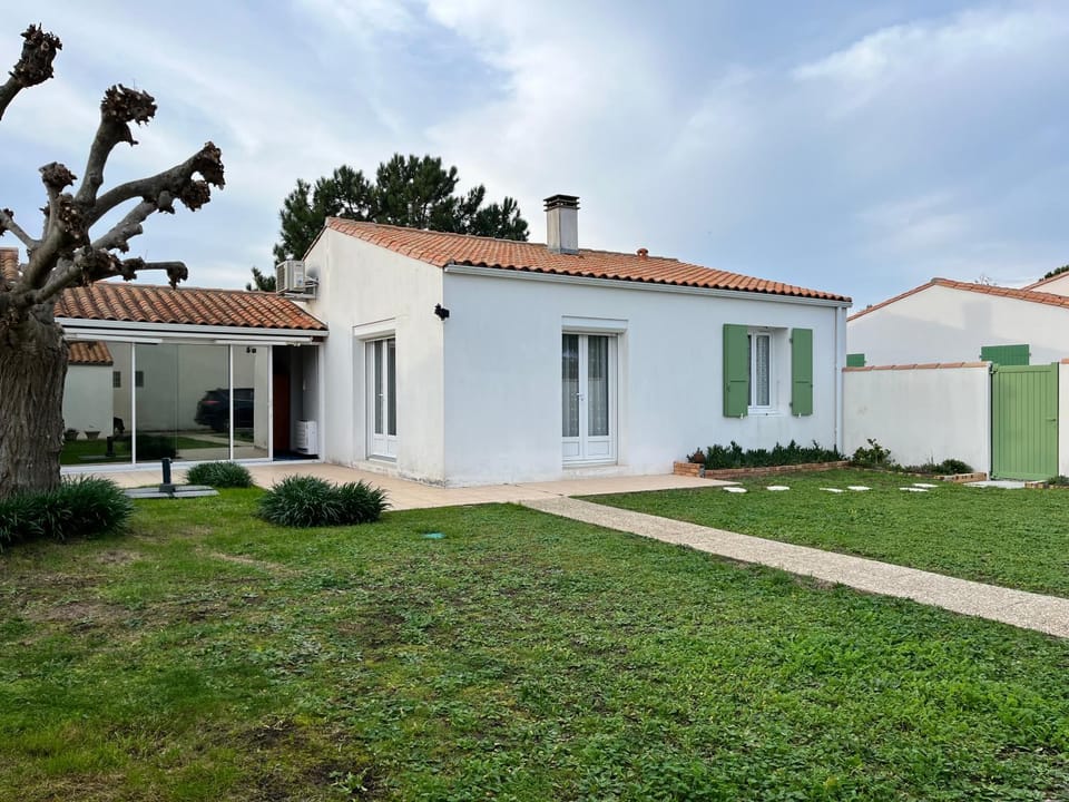 Property building, Patio, Garden view