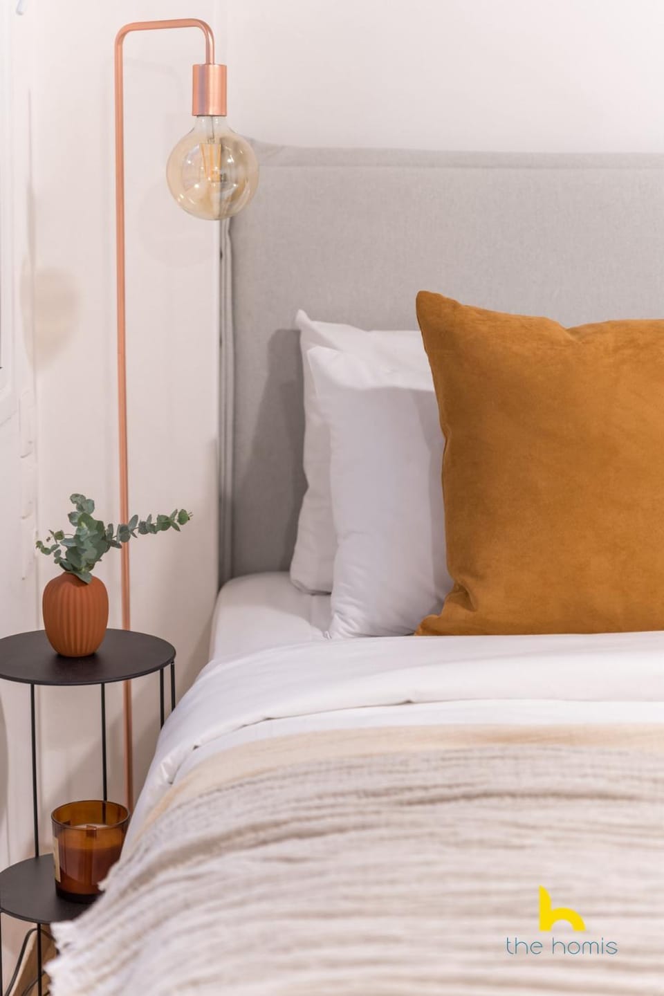 Digital Nomad Haven, Free Netflix, 100Mbps WI-FI! Apartment in Athens
