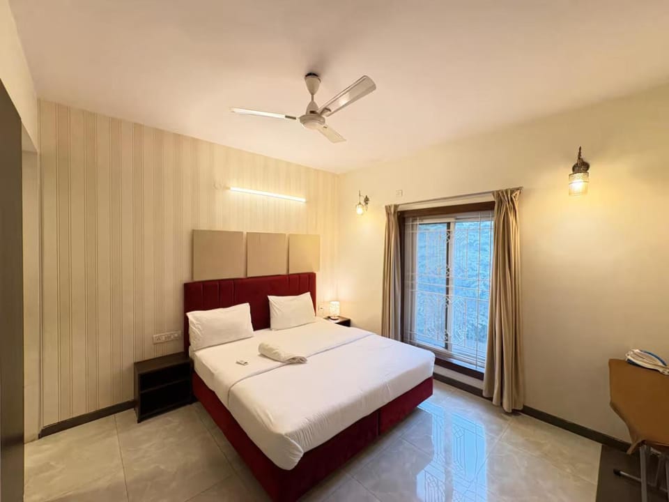 LUXURY 2BHK SERVICE APARTMENTS at Benson Town Apartment in Bengaluru