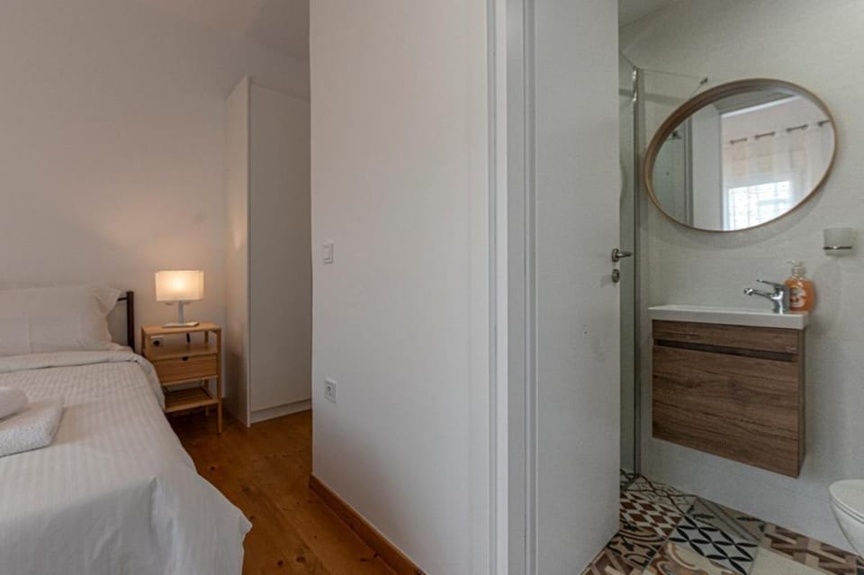 Bathroom, Bedroom