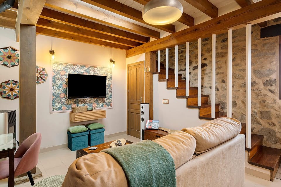 Property building, Living room