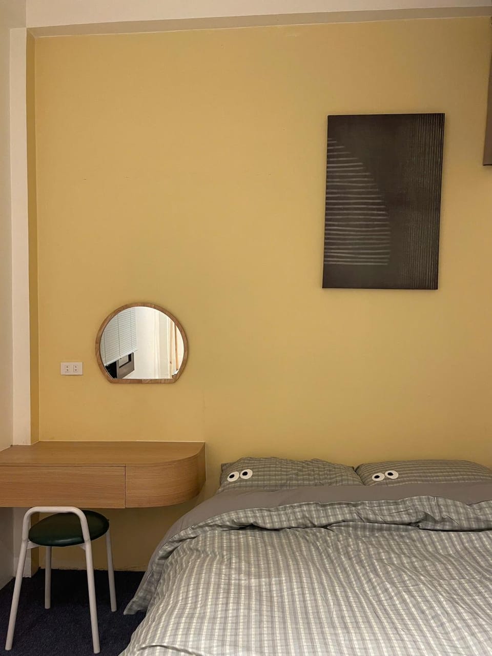 Bed, Photo of the whole room, Bedroom, hair dresser