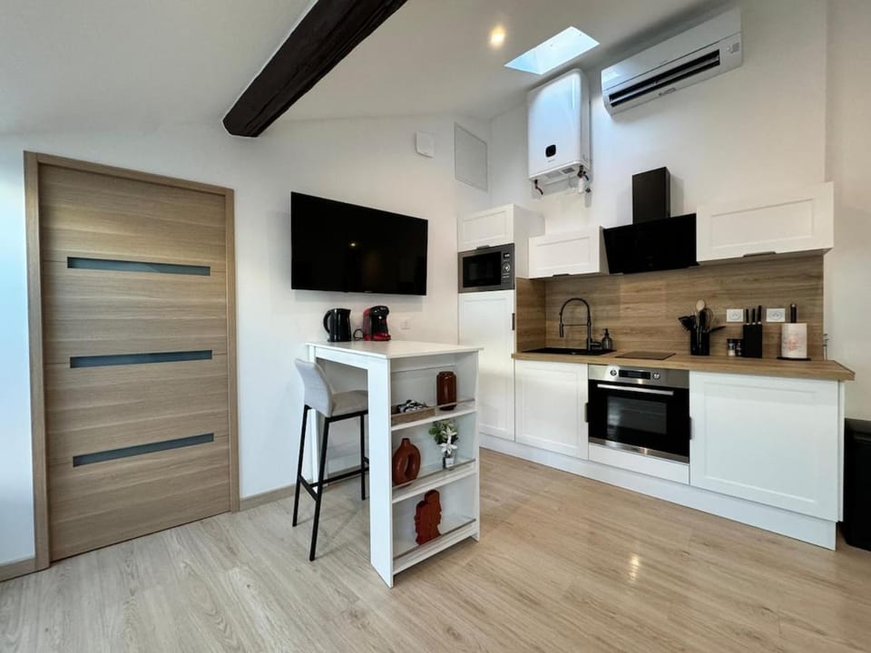 Studio centre ville proche gare TVG Apartment in Nancy