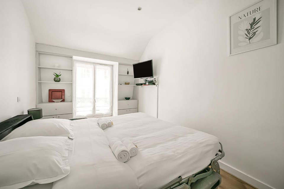 Le Cloud - Paris Centre - Métro 5 - Wifi - 2 prs Apartment in Paris