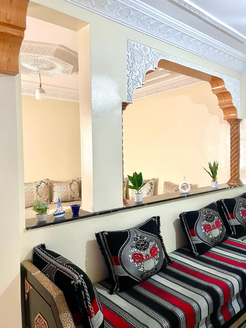 Spacious 2BR -Walk to Beach -family - friendly Apartment in Essaouira