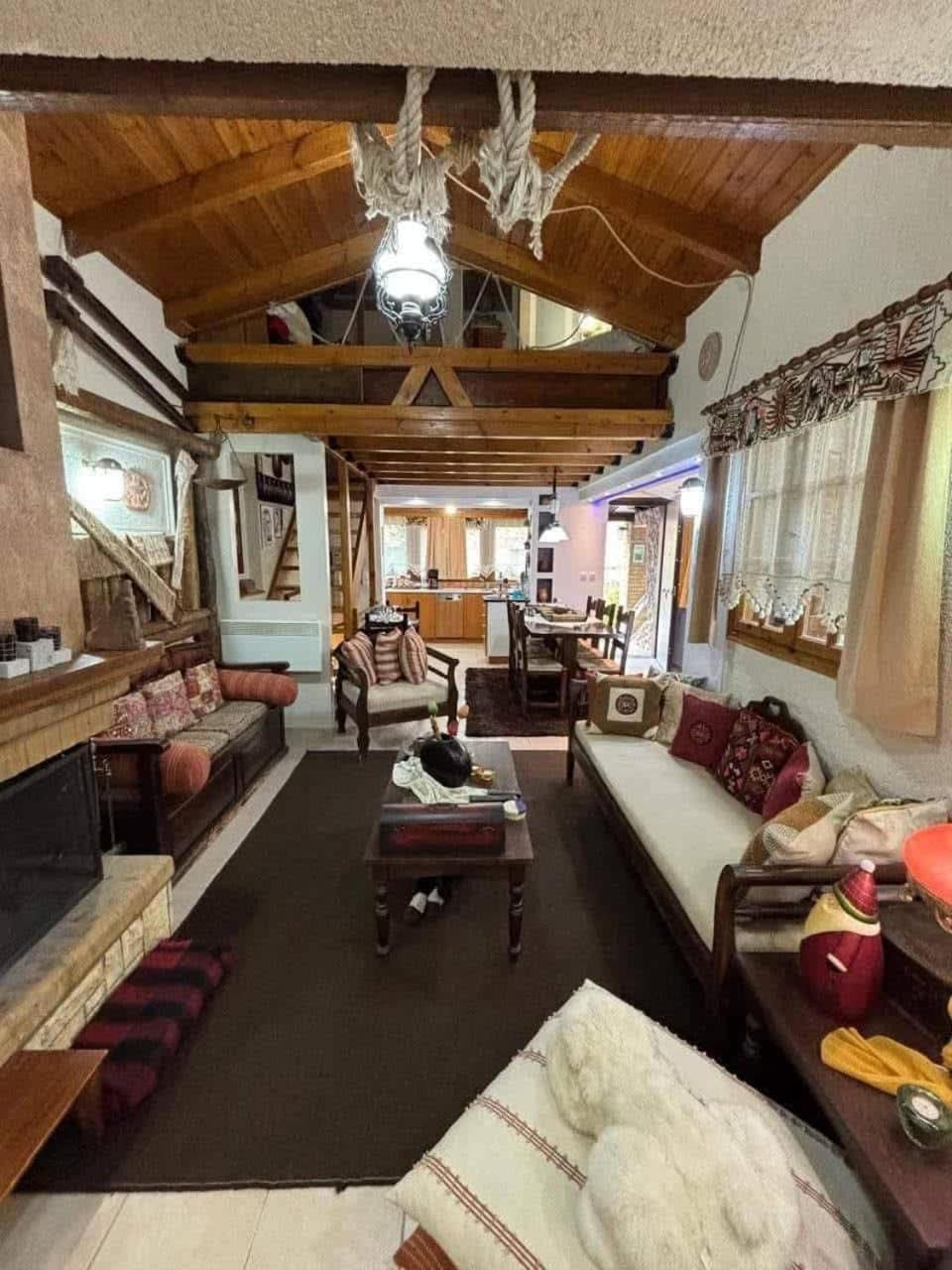 Family Friendly Chalet in Livadi Arachova Chalet in Peloponnese, Western Greece and the Ionian