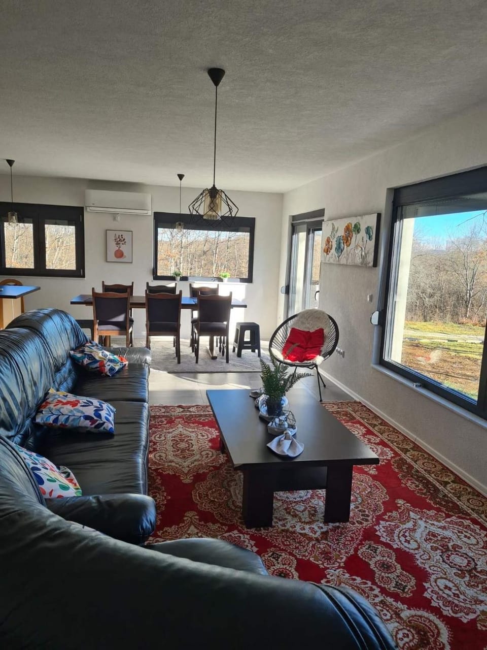 Living room, Seating area