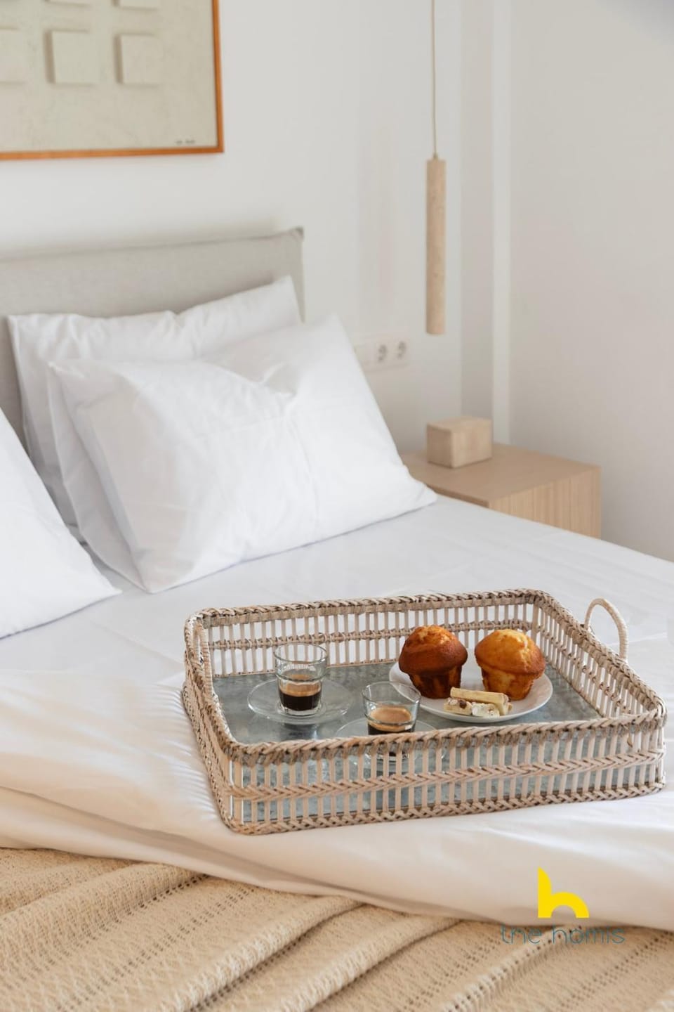 Relaxing Baths & Fireplace Nights Near Acropolis Apartment in Athens