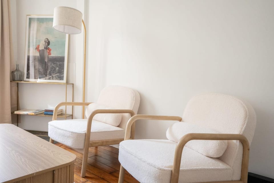 Appartement voltaire refait a neuf - 2P paris 11 Apartment in Paris