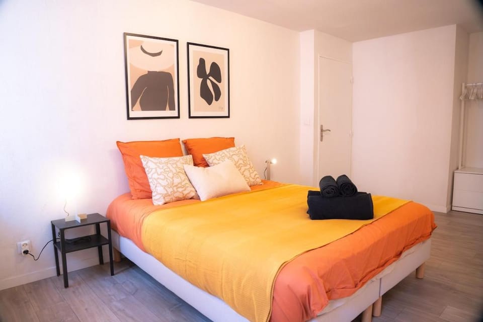Hyères centre, 2 chambres, idéal pour famille Apartment in Hyères