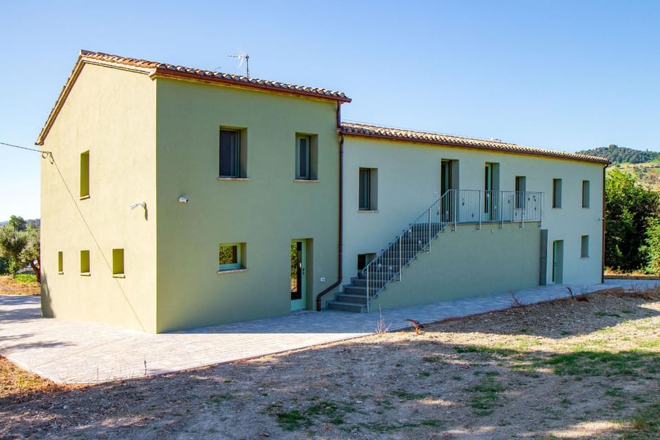 Property building, Day