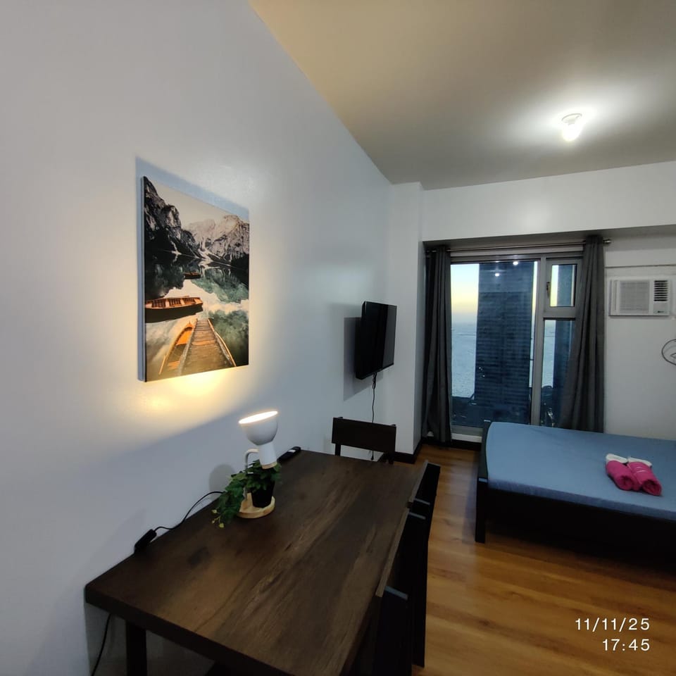 8Adriatico Condo near US Embassy Apartment hotel in Manila City