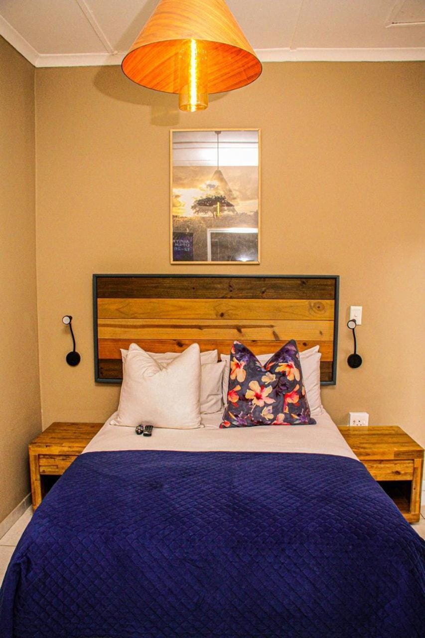 Sunshine Lodge Bed and Breakfast in Eastern Cape