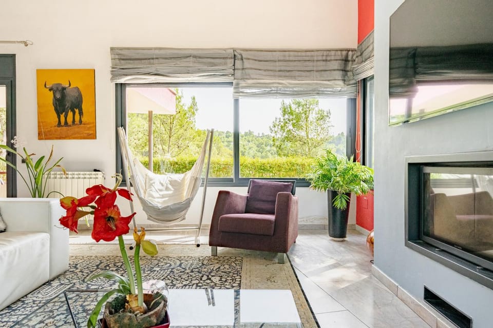 Property building, Living room