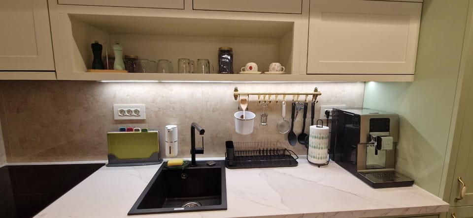 Coffee/tea facilities, Kitchen or kitchenette