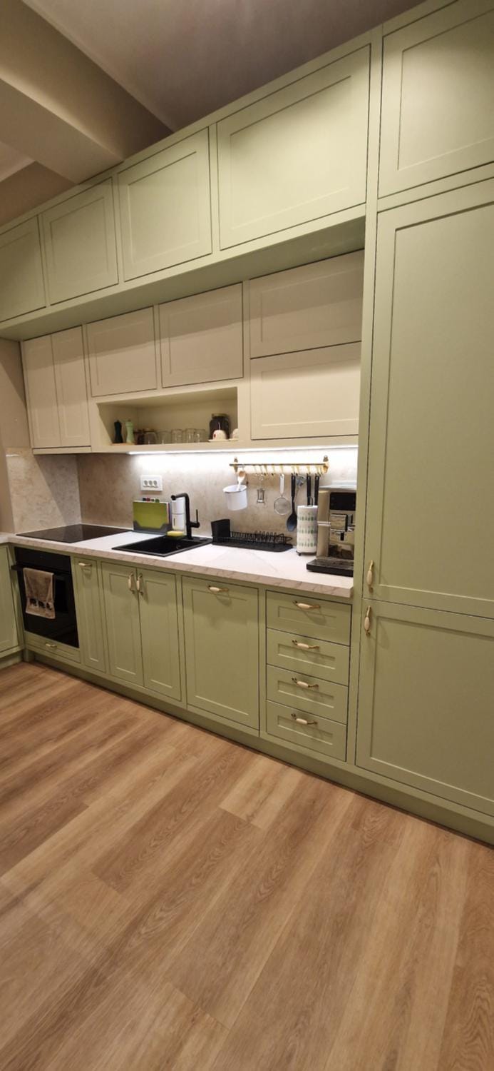 Kitchen or kitchenette, stove