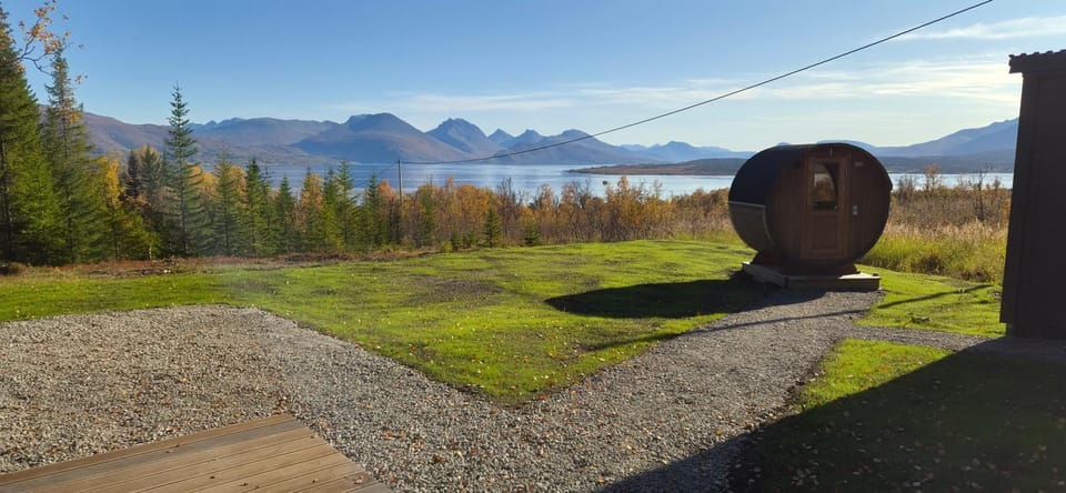 Hiet- Arctic cabin in the norwegian forrest! Cabin in Troms Og Finnmark