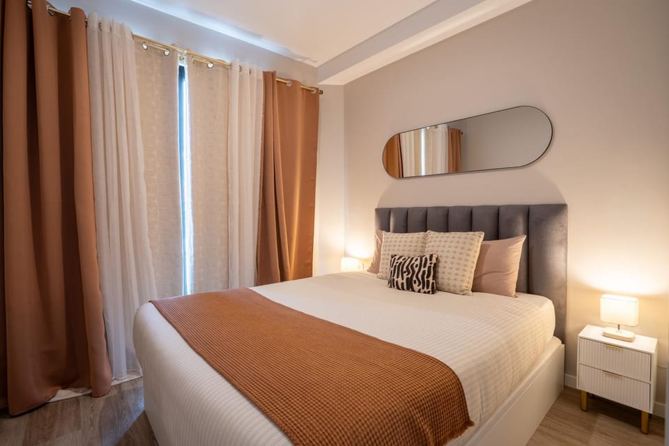 Golden Tide Apartment in Madeira District