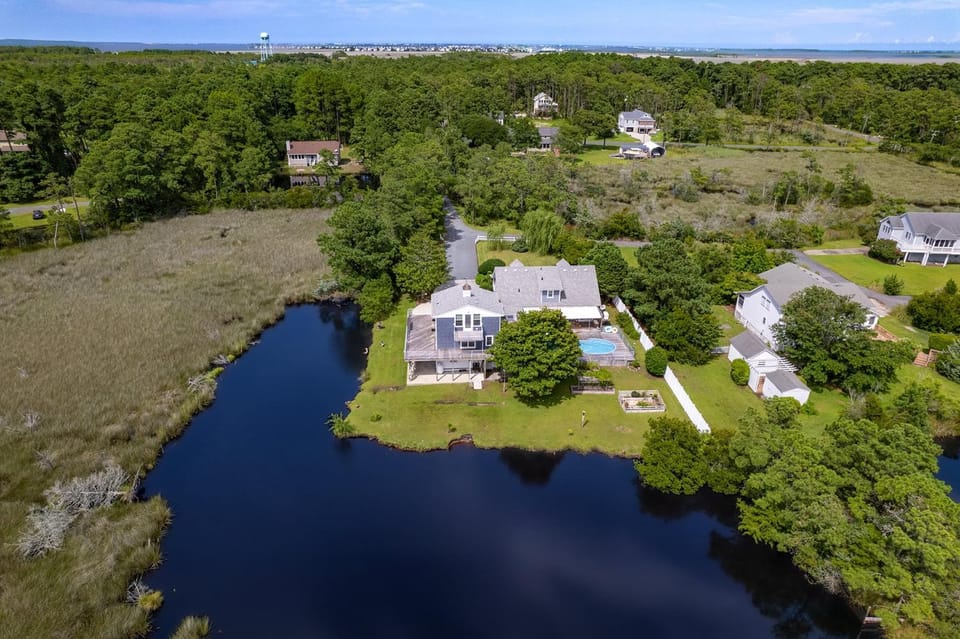 7585 - Roanoke Island Retreat House in Roanoke Island