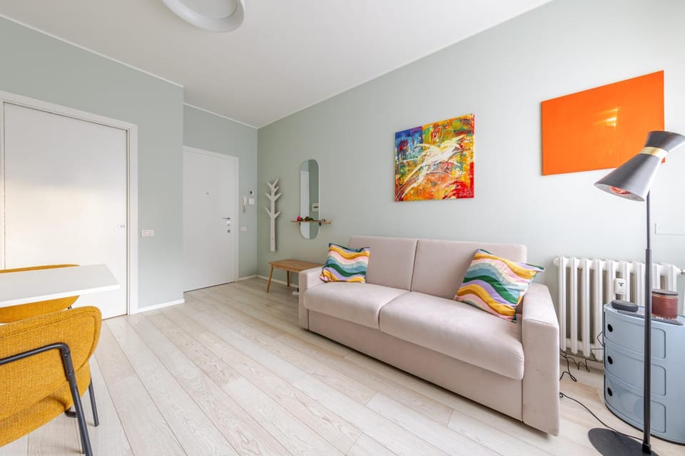 Bed, Living room, Bedroom