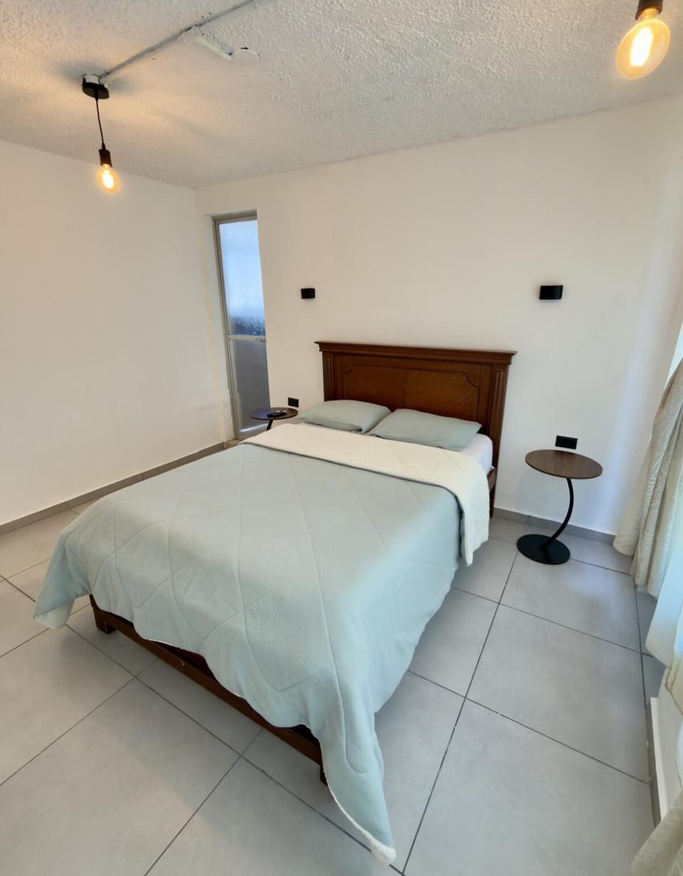 Premium Accommodation - Private Jacuzzi Apartment in Quito