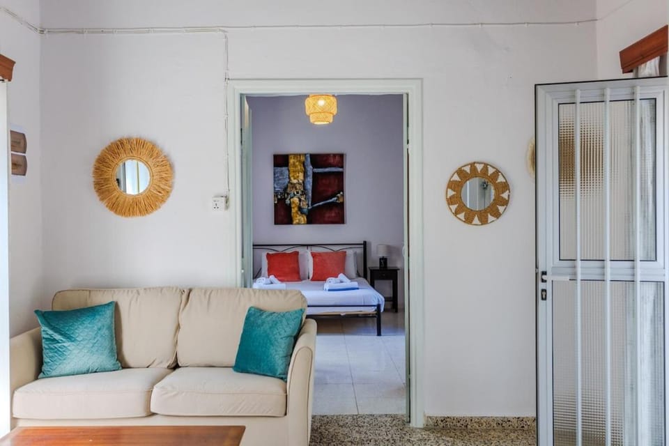 estéa - Eleni's Olive Tree House Apartment in Paphos