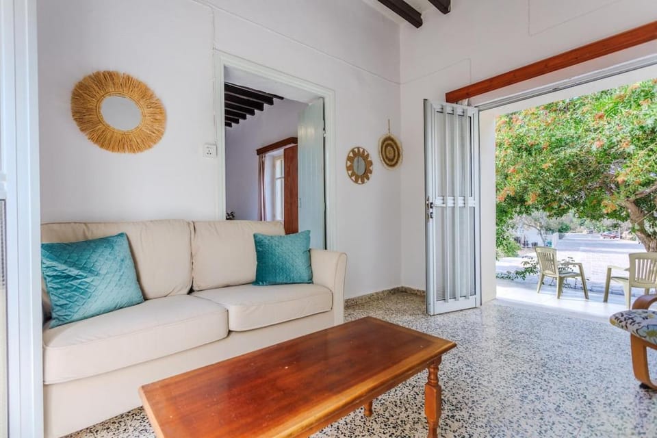 estéa - Eleni's Olive Tree House Apartment in Paphos